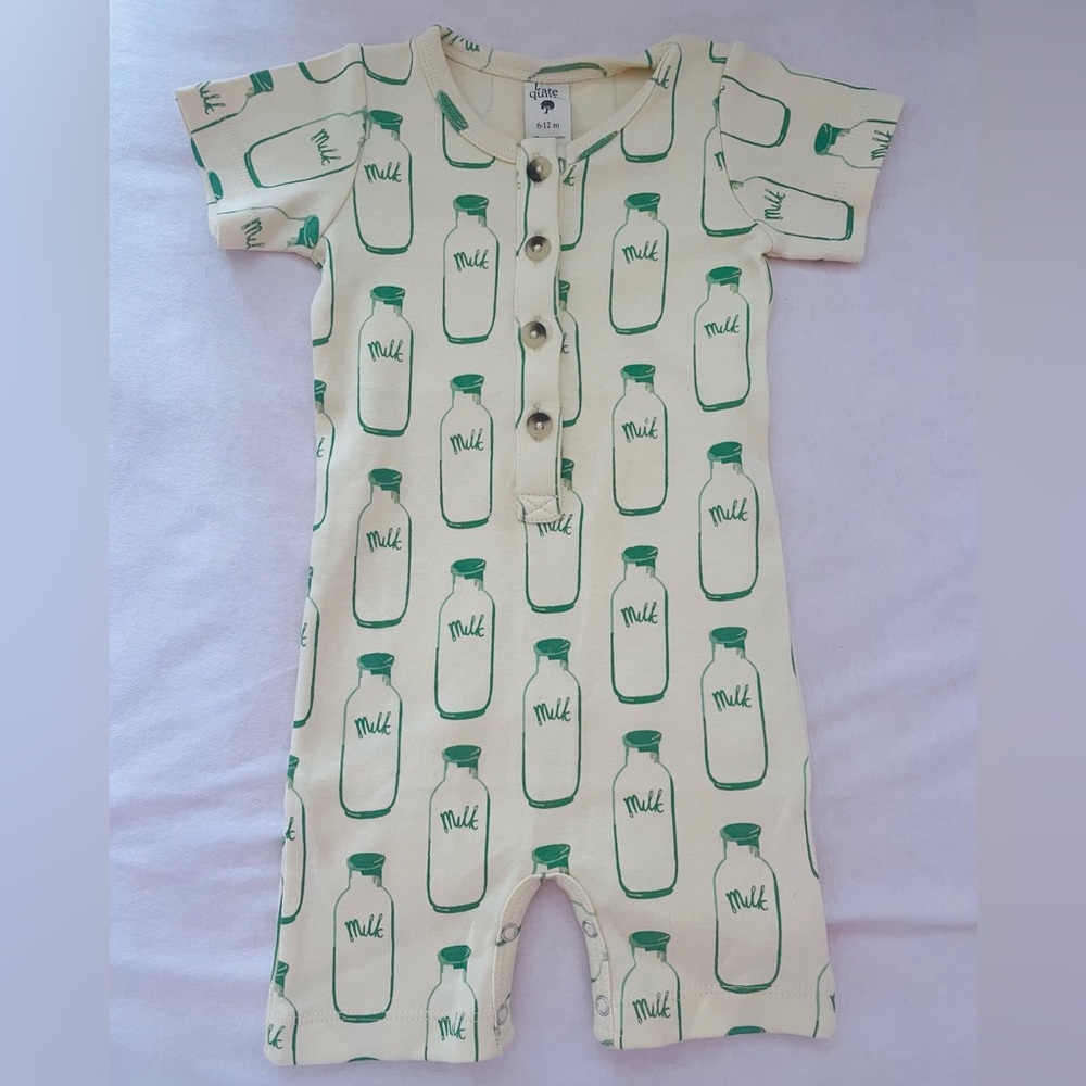 Kate Quinn Shorties Milk Print 6-12